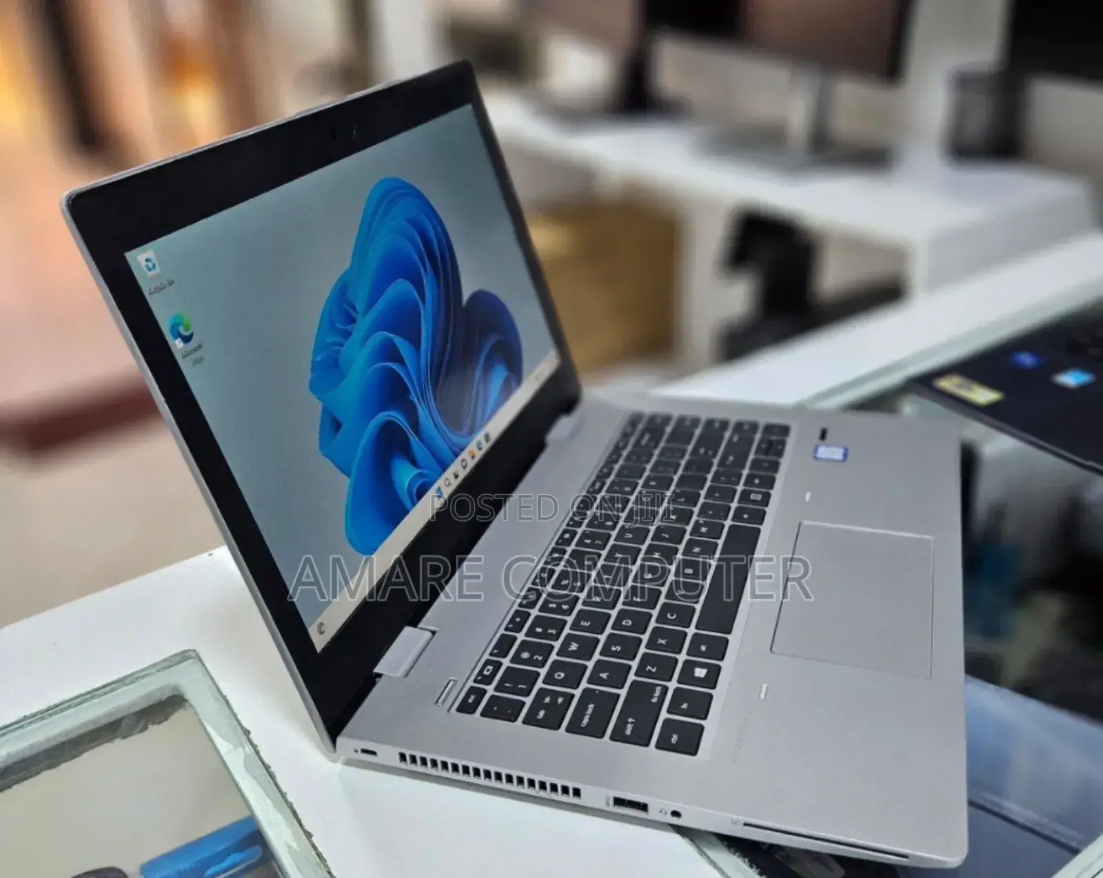 New Laptop HP ProBook 640 16GB Intel Core I7 SSD 512GB