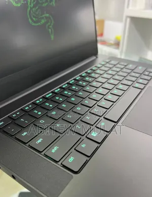 New Laptop Razer Blade 16GB AMD Ryzen 9 SSD 1T