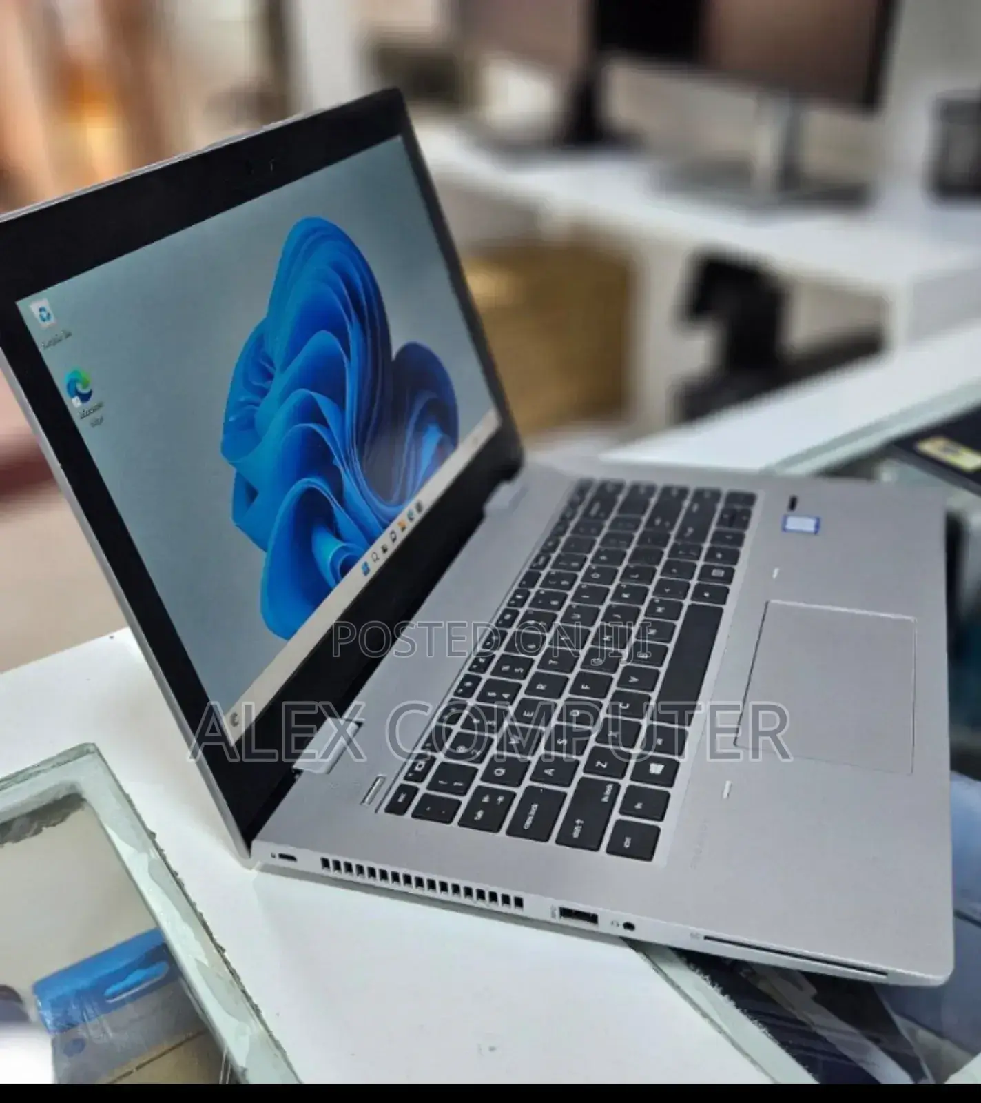 New Laptop HP ProBook 640 G5 16GB Intel Core I7 SSD 512GB