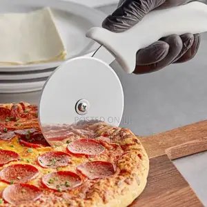 Photo - Stainless Steel Rolling Pizza Cutter