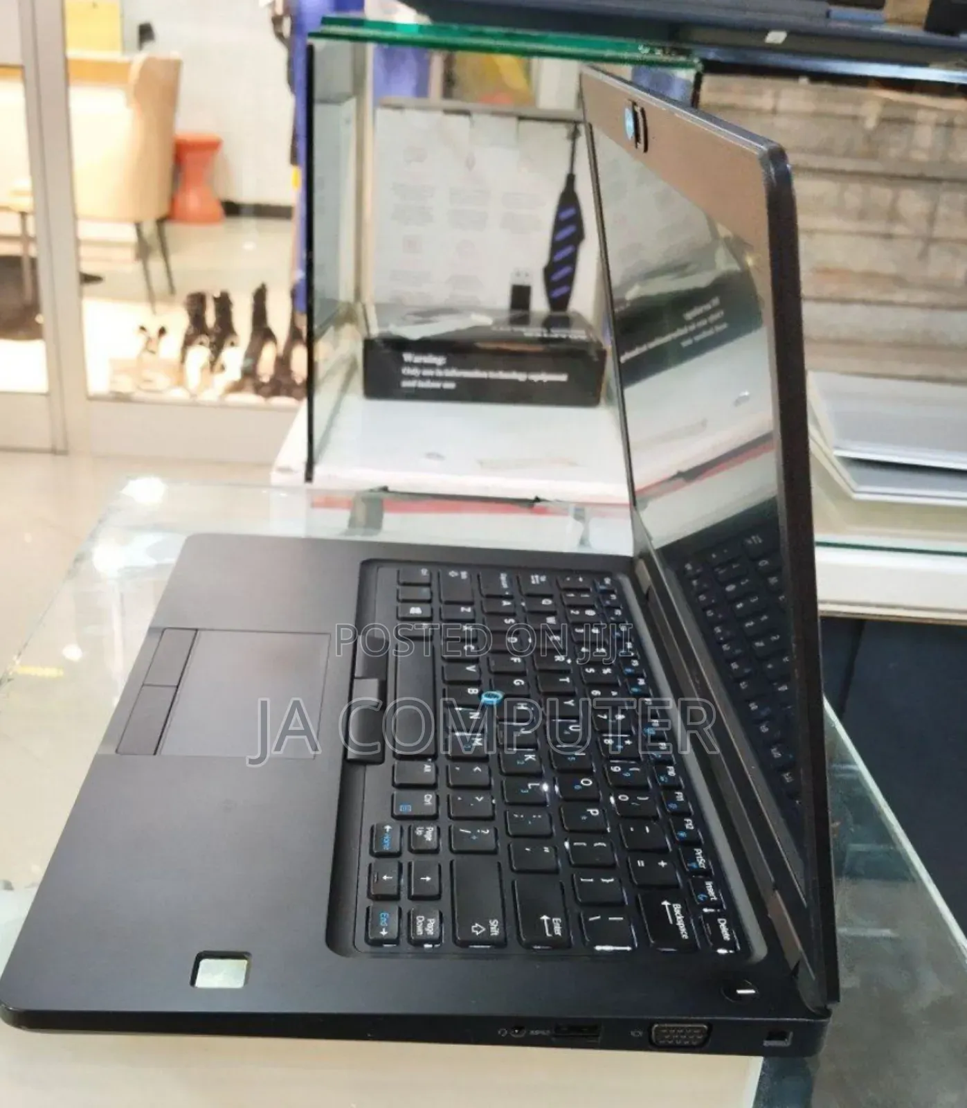 New Laptop Dell Latitude 5490 8GB Intel Core I7 SSD 256GB