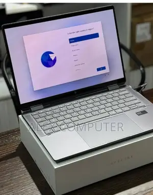 New Laptop HP Envy X360 16GB Intel Core Ultra 7 SSD 512GB