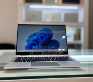 Photo - New Laptop HP EliteBook 830 G8 16GB Intel Core I5 SSD 512GB