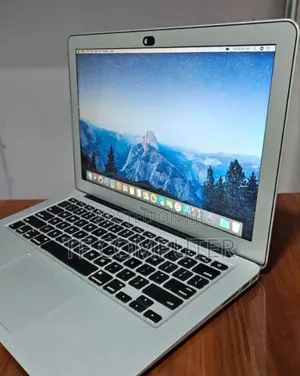 New Laptop Apple MacBook Air 2017 8GB Intel Core I5 SSD 128GB