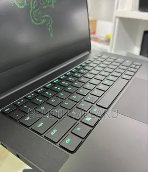 New Laptop Razer Blade 16GB AMD Ryzen 9 SSD 1T