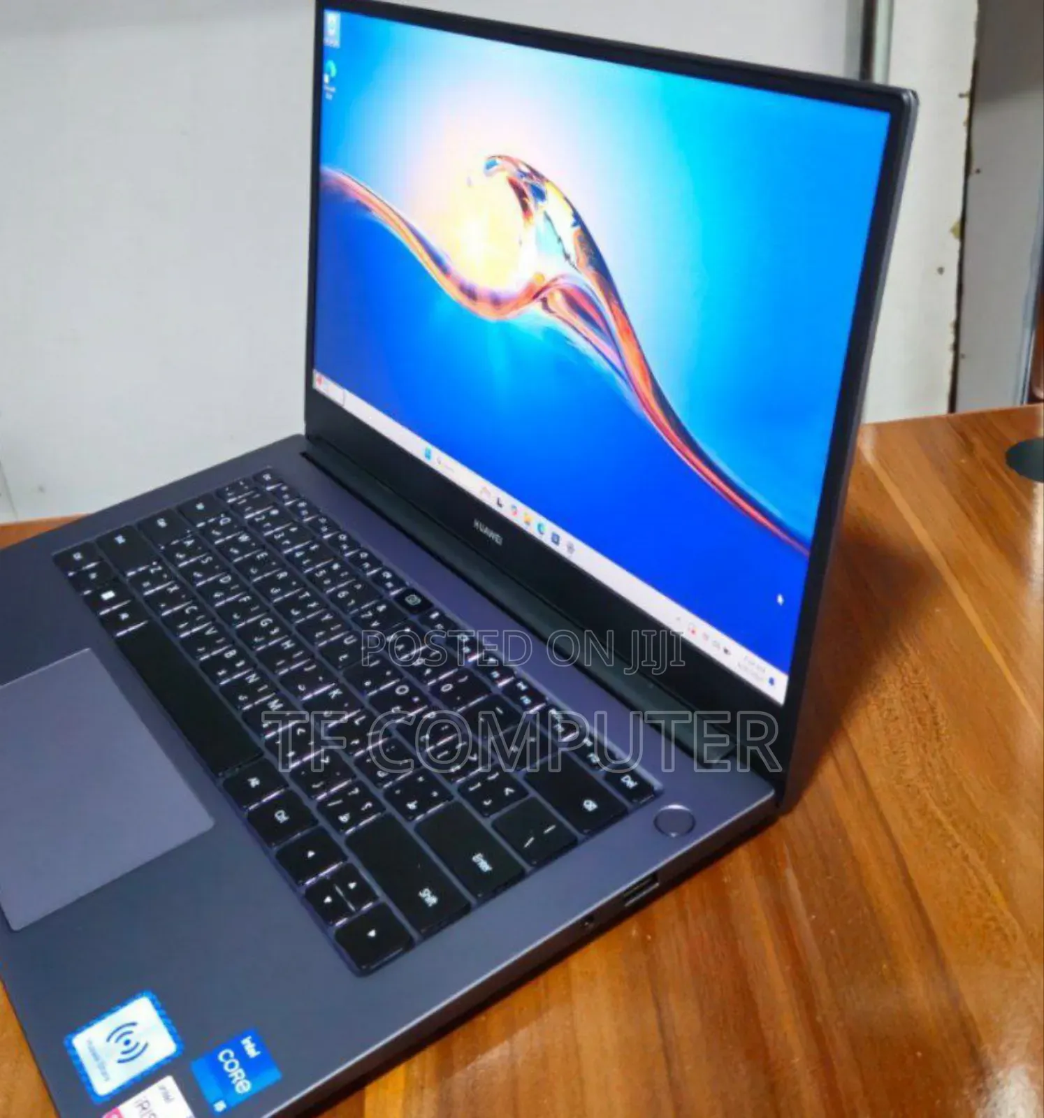 New Laptop Huawei MateBook 13 WRT-W19E 8GB Intel Core I5 SSD 512GB