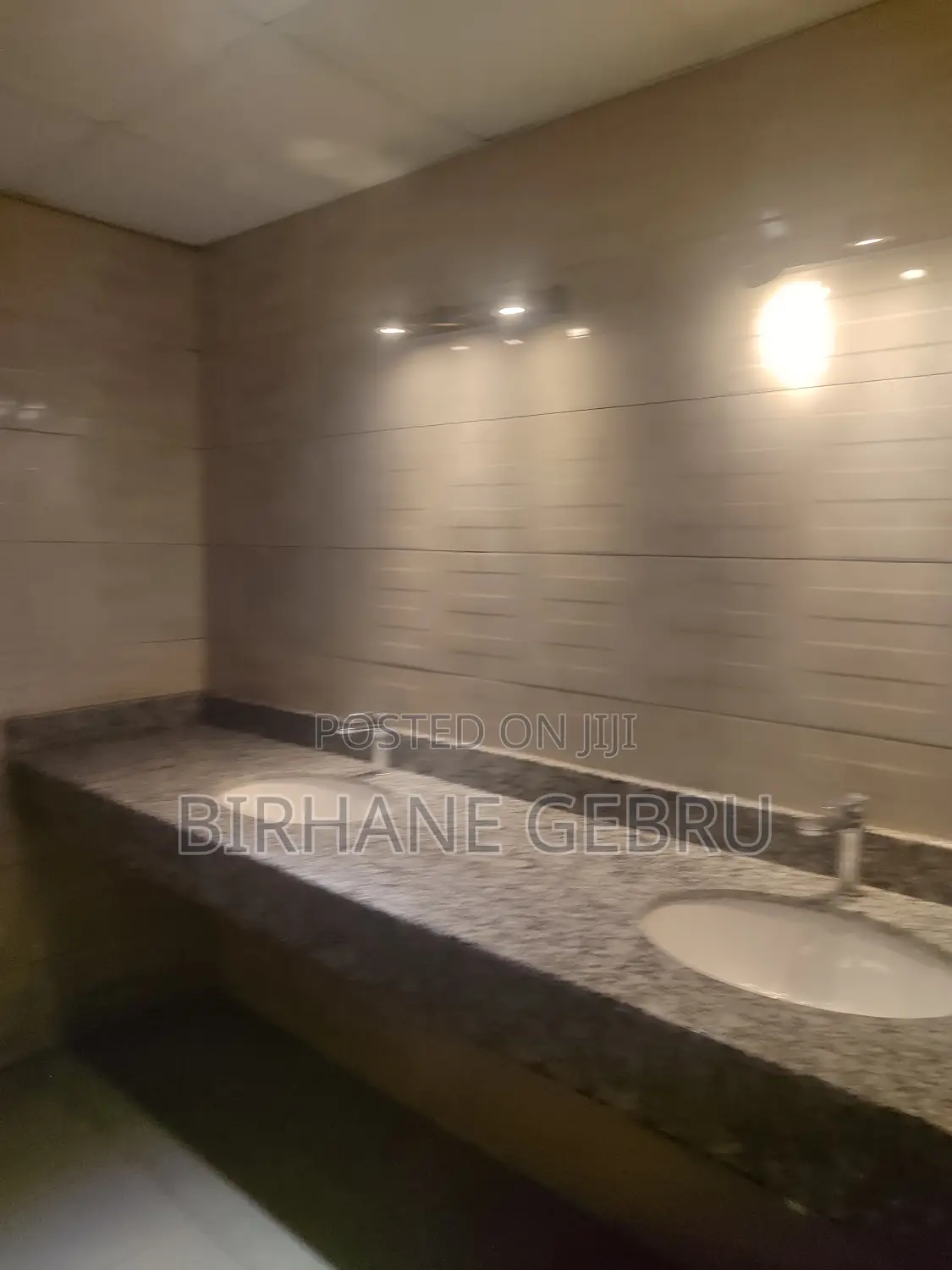 Luxury Apartiment Rent for Office