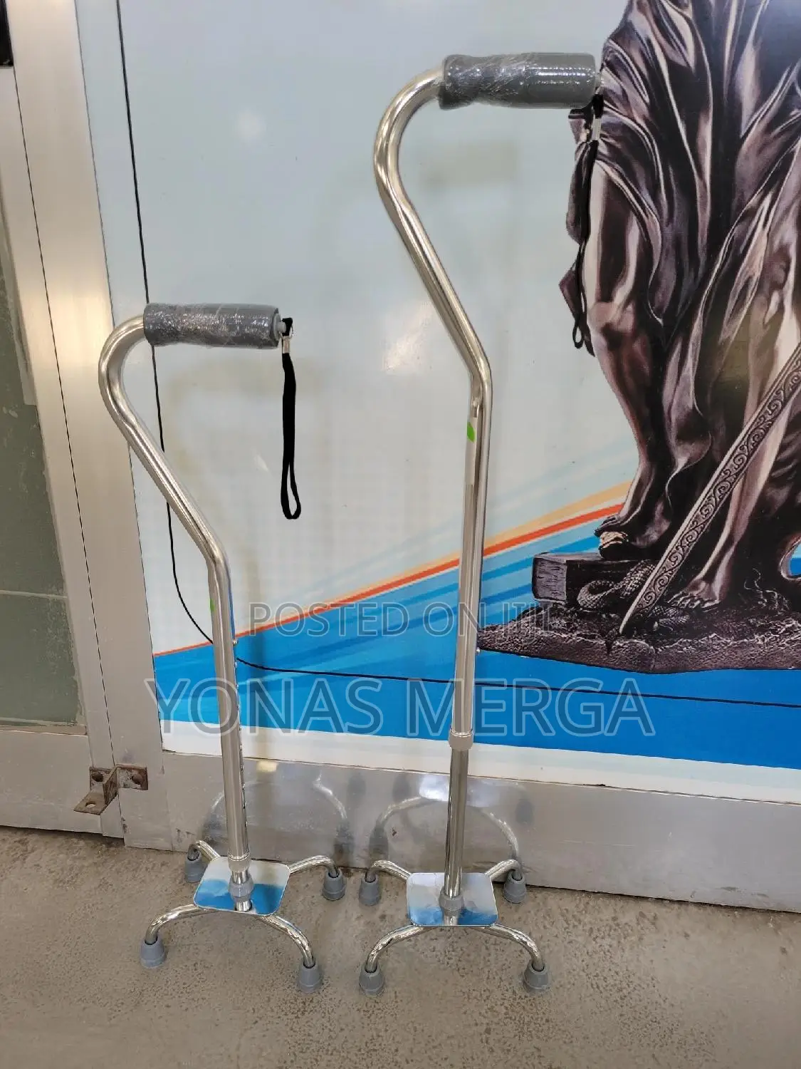 Walking Canes by Handle Type weight:8lbsMaterials:Aluminum