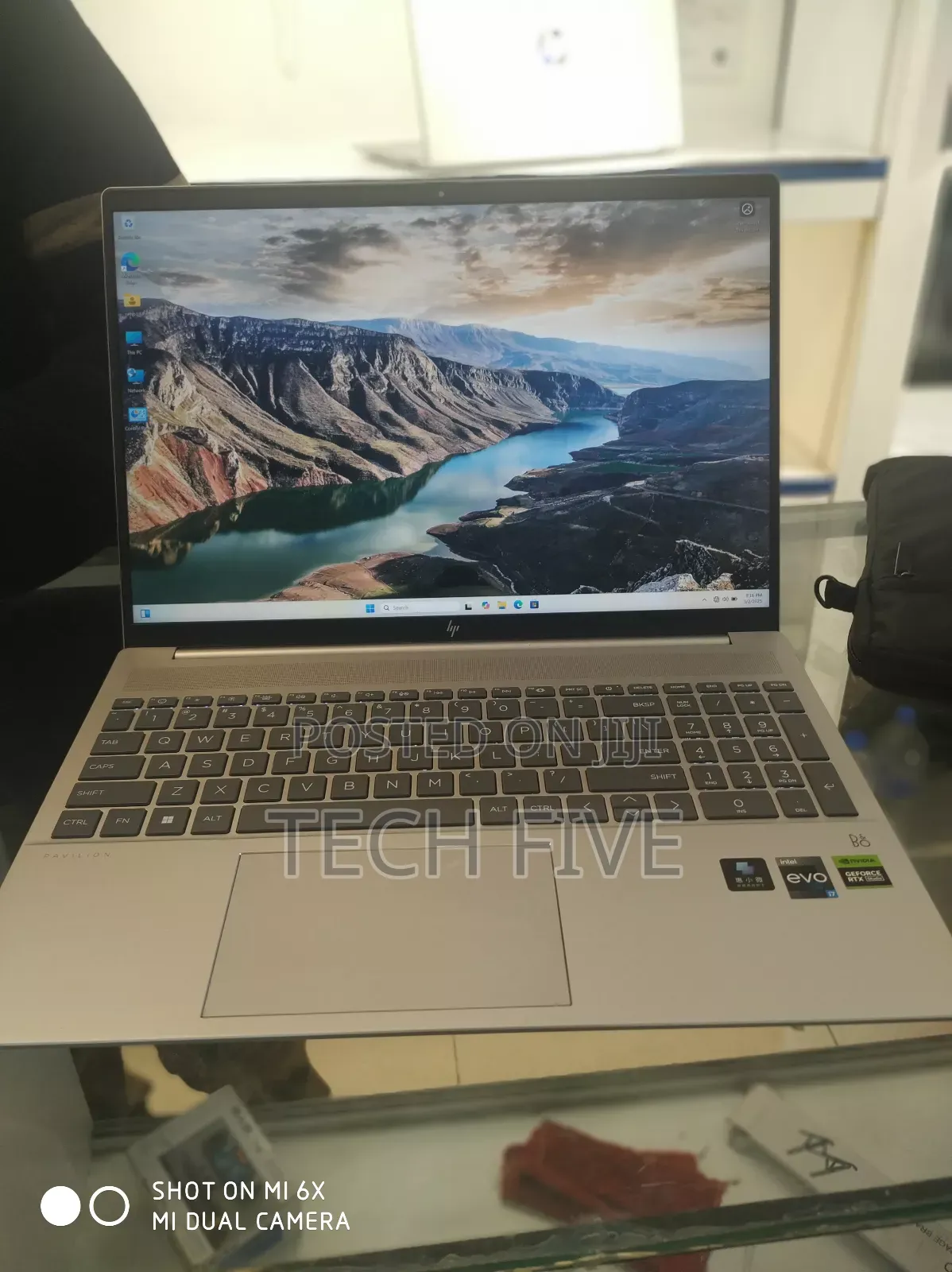 New Laptop HP Pavilion 15 16GB Intel Core I7 SSD 1T