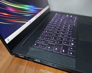 Photo - New Laptop Razer Blade 16GB Intel Core I7 SSD 512GB