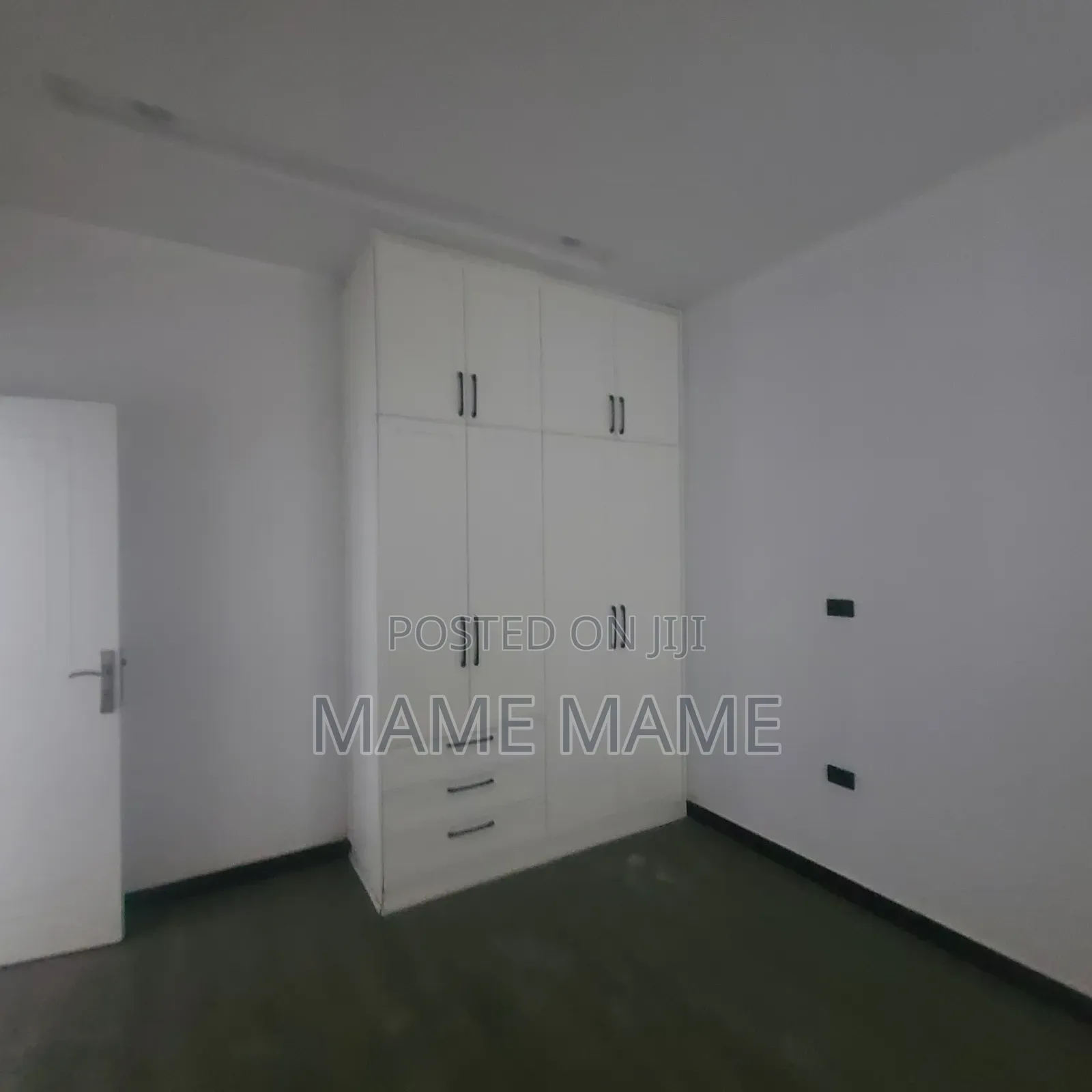 3bdrm Apartment in Addis Abeba, Kirkos for rent