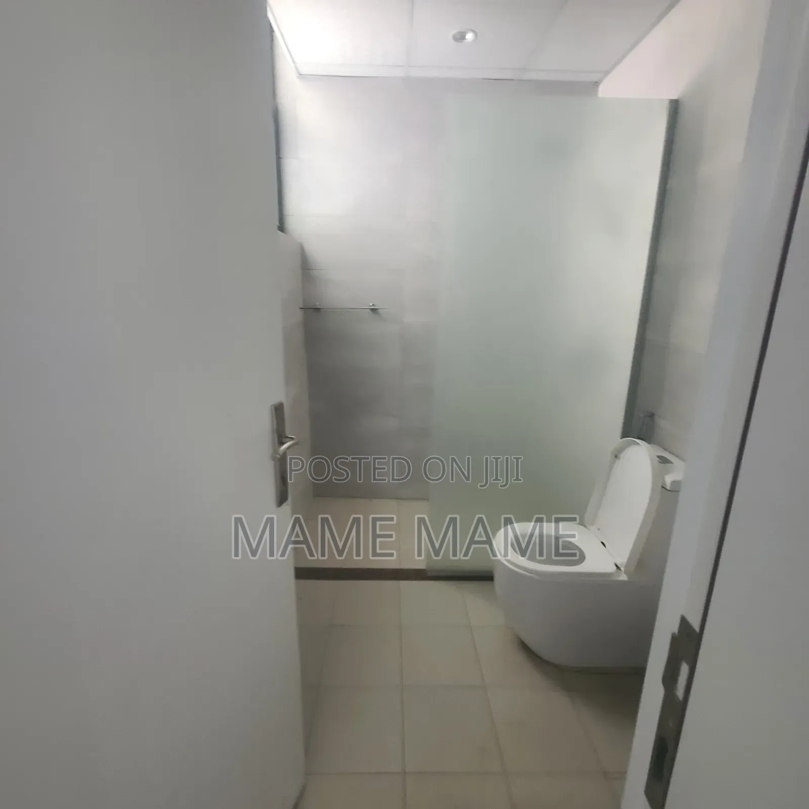 3bdrm Apartment in Addis Abeba, Kirkos for rent