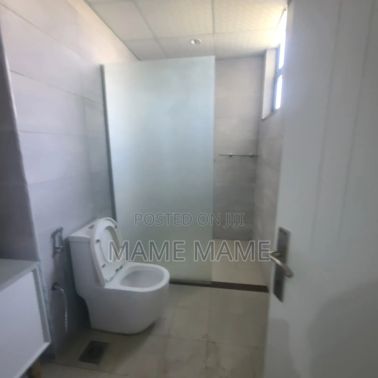 3bdrm Apartment in Addis Abeba, Kirkos for rent