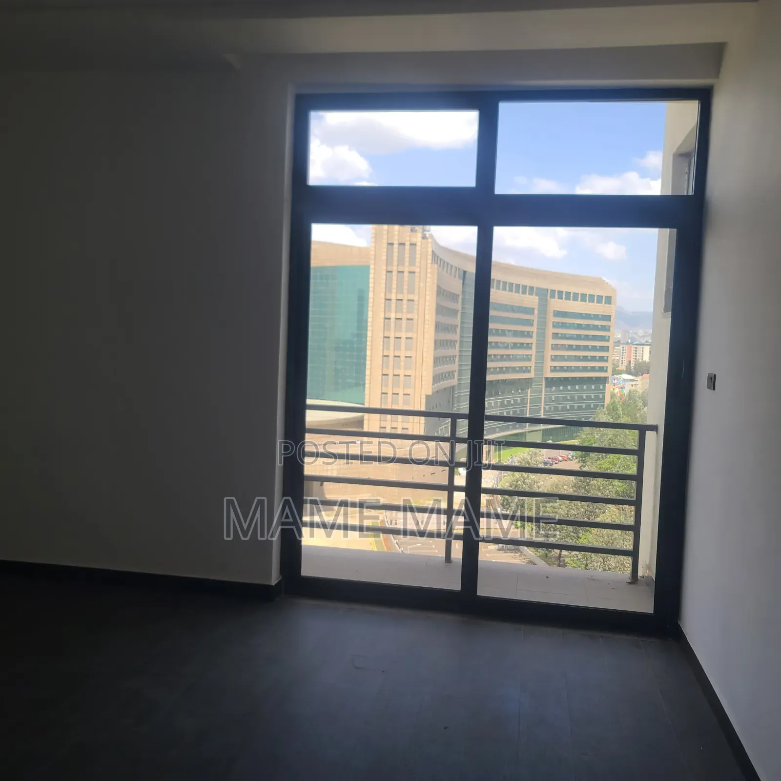 2bdrm Apartment in Addis Abeba, Kirkos for sale