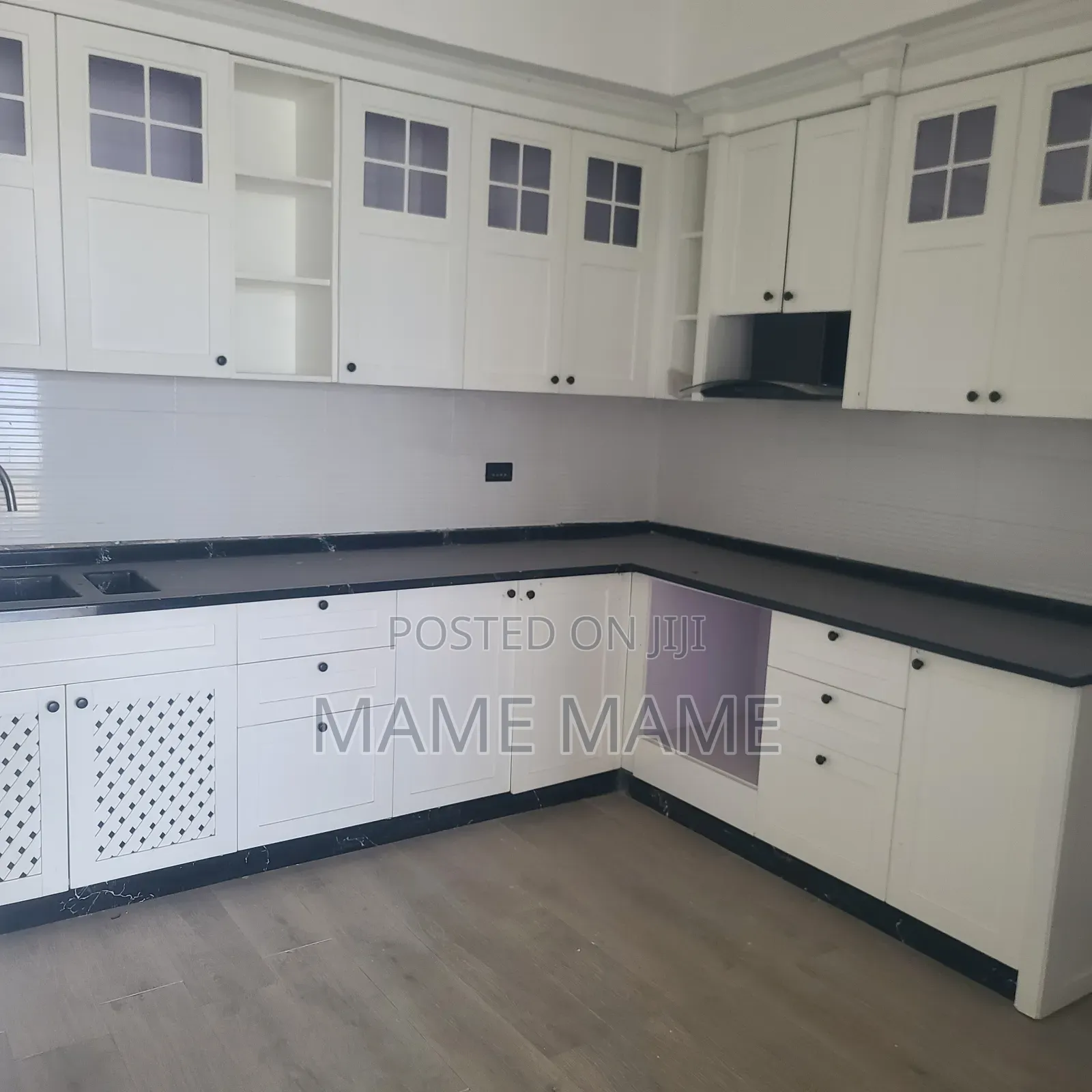 2bdrm Apartment in Addis Abeba, Kirkos for sale