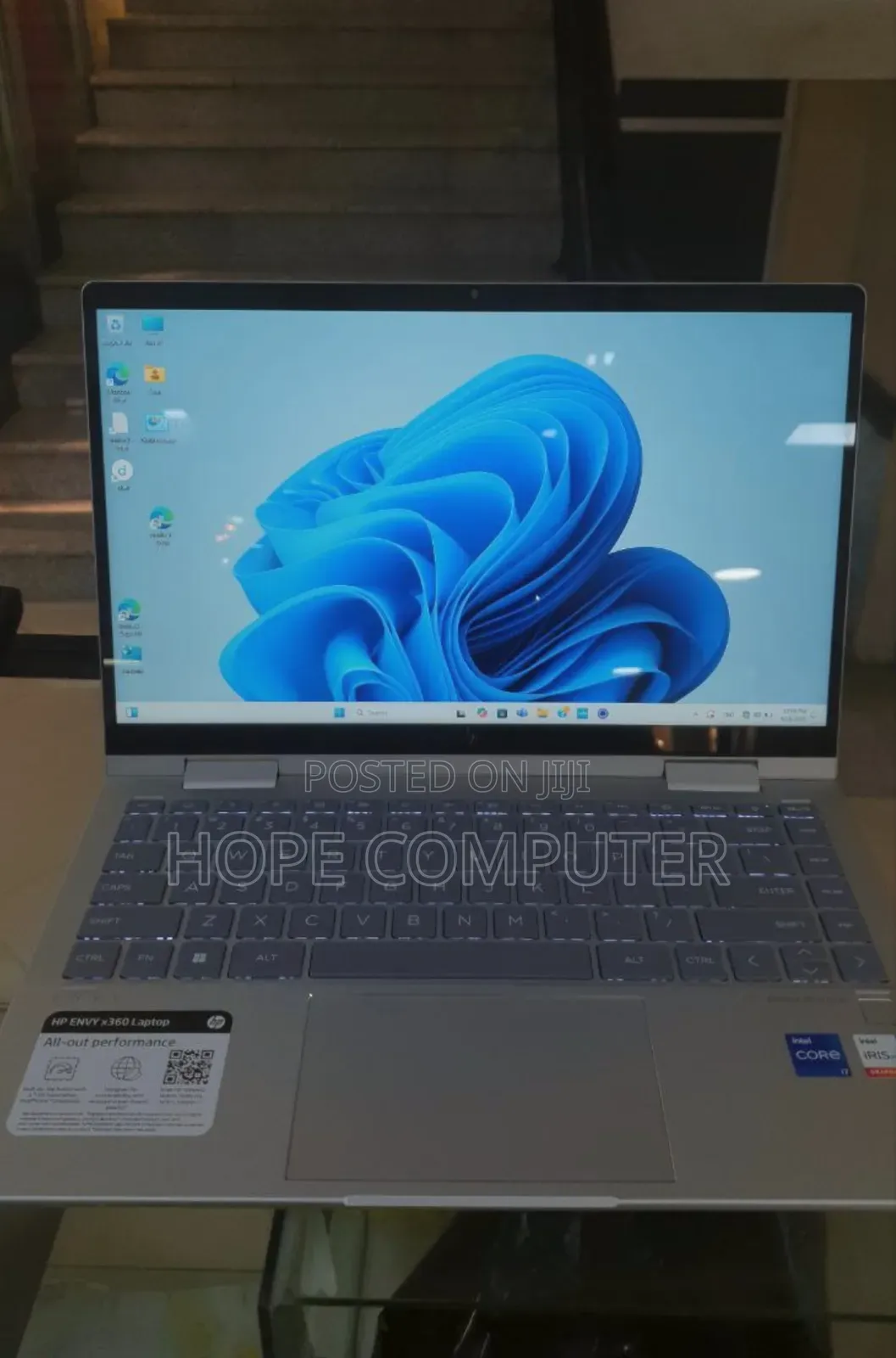 New Laptop HP Envy X360 16GB Intel Core I7 SSD 1T