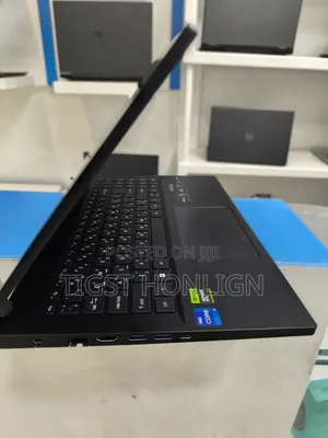 New Laptop Acer 16GB Intel Core I7 SSD 1T