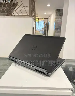 New Laptop Dell Precision 7520 16GB Intel Core I7 SSD 512GB