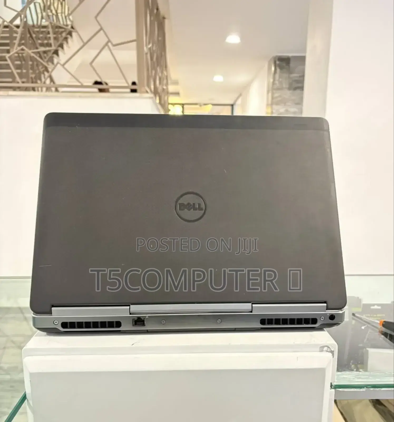 New Laptop Dell Precision 7520 16GB Intel Core I7 SSD 512GB