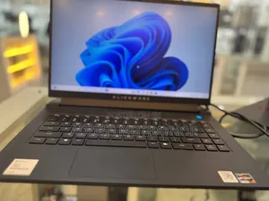 New Laptop Alienware M15 R3 16GB Intel Core I7 SSD 512GB