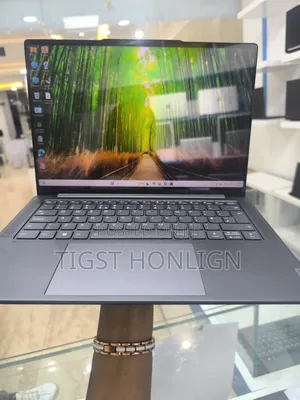 New Laptop Lenovo Yoga 7i 32GB AMD Ryzen 7 SSD 1T