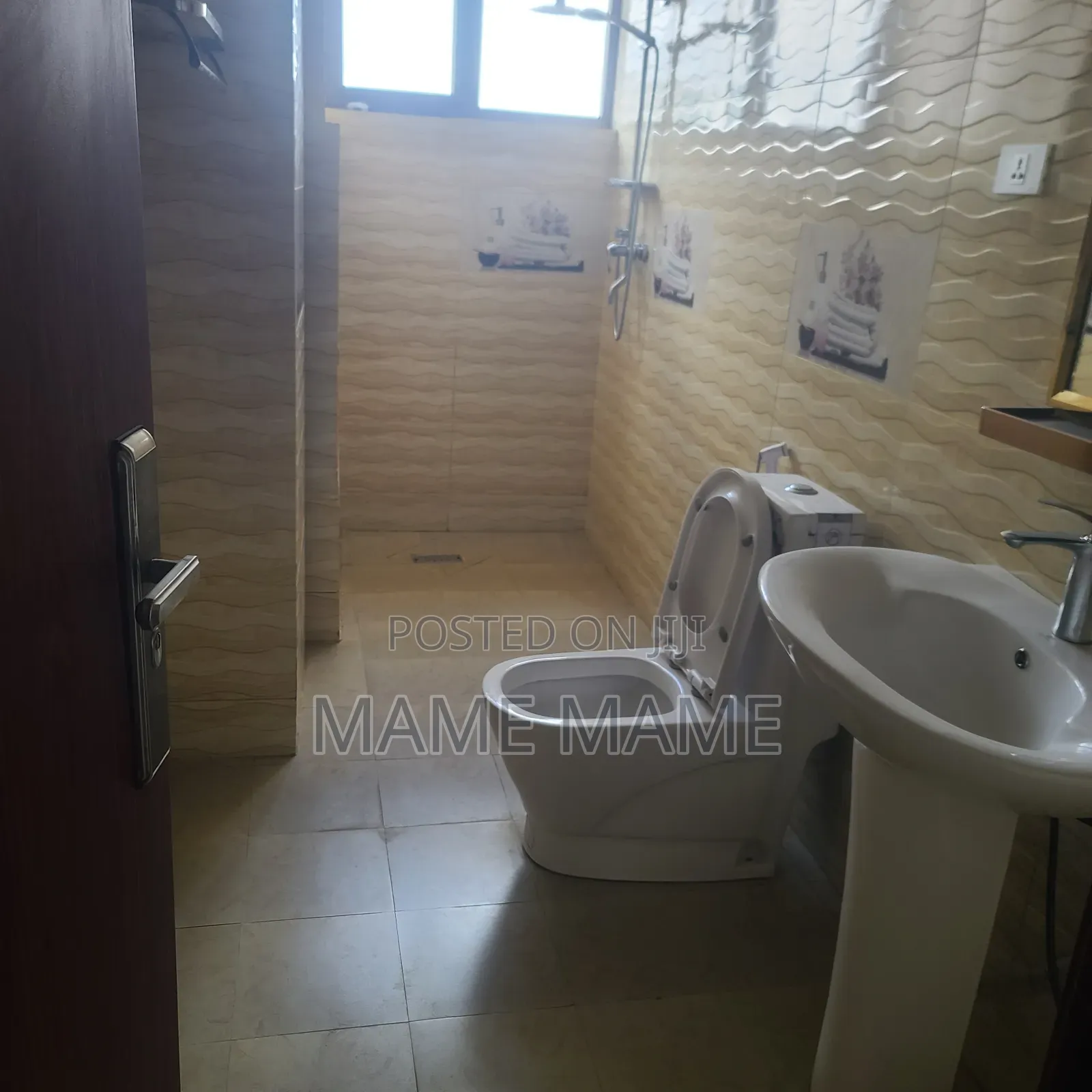 2bdrm Apartment in Addis Abeba, Kirkos for rent