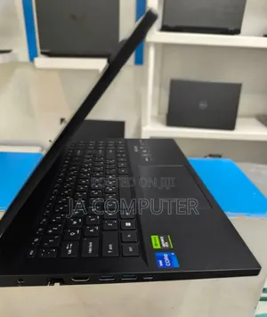 New Laptop Acer 16GB Intel Core I7 SSD 1T