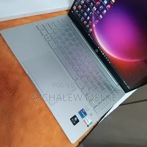 New Laptop HP 14-Dq2031tg 16GB Intel Core I7 SSD 512GB