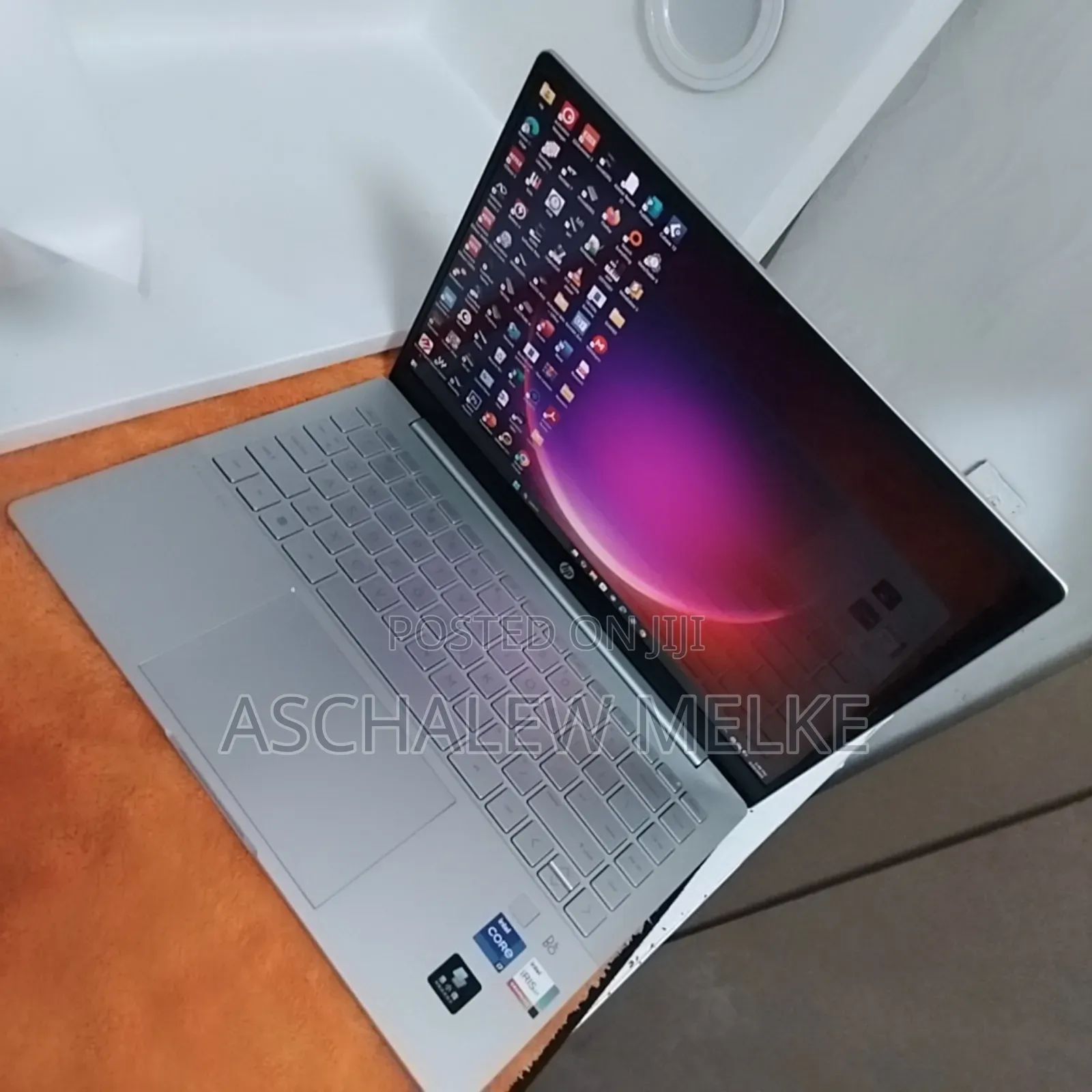 New Laptop HP 14-Dq2031tg 16GB Intel Core I7 SSD 512GB