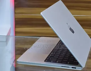 New Laptop Apple MacBook Pro 2023 M3 14-Inch 8GB Apple M3 Pro SSD 512GB