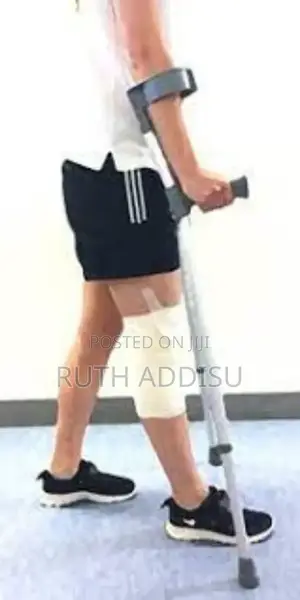 Photo - Crutches5፮crutches2፲crutchea7፮crutches2፲crutches8፫crutches