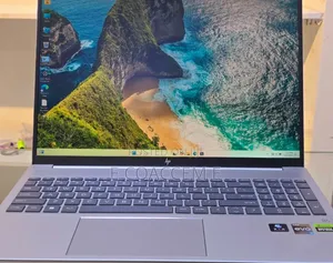 Photo - New Laptop HP 16GB Intel Core I7 SSD 1T