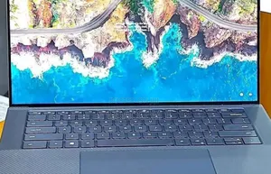 Photo - New Laptop Dell 16GB Intel Core I7 SSD 512GB