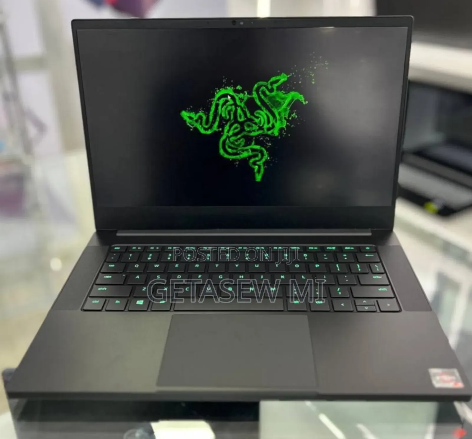 New Laptop Razer Blade Pro 16GB AMD Ryzen 9 SSD 1T
