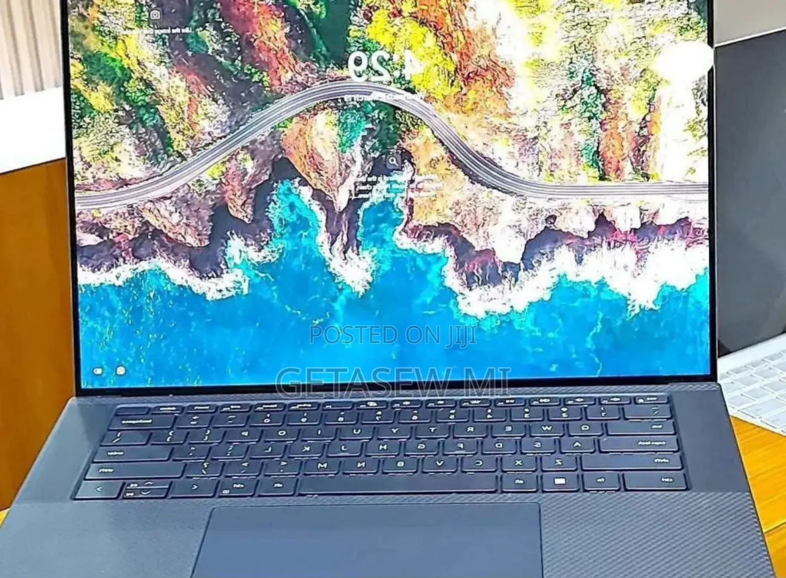 New Laptop Dell Precision 5540 16GB Intel Core I7 SSD 512GB