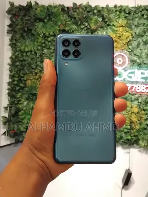 Photo - Samsung Galaxy M33 128 GB