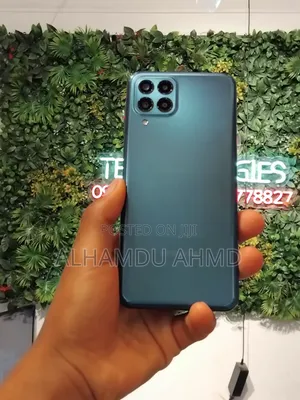 Samsung Galaxy M33 128 GB