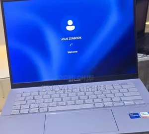 New Laptop Asus ZenBook 13 UX331UN 16GB Intel Core I7 SSD 1T