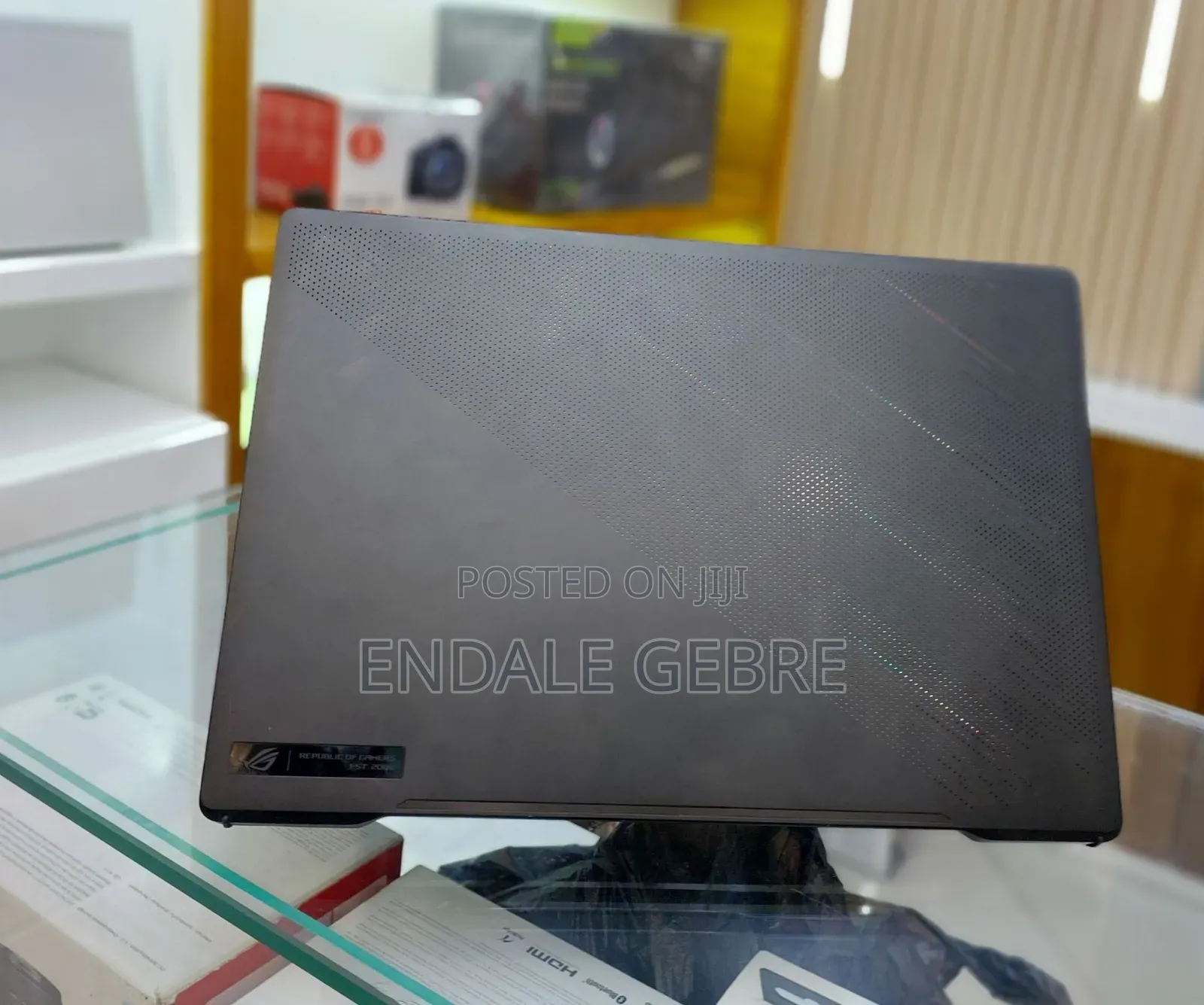 New Laptop Asus ROG Zephyrus G15 16GB AMD Ryzen 9 SSD 1T