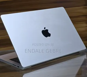 New Laptop Apple MacBook Pro 2023 M3 14-Inch 8GB Apple M3 SSD 512GB