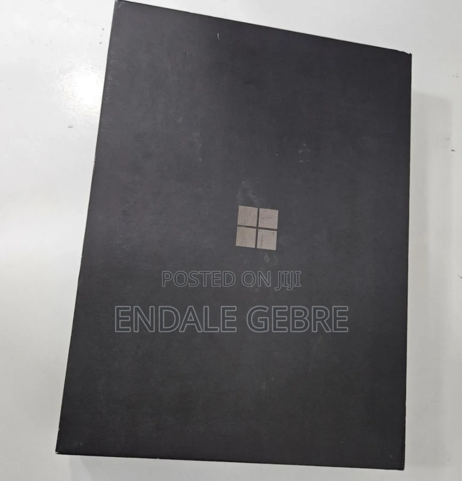 New Microsoft Surface Pro 11th Edition, a Copilot+ PC 16GB SSD 512GB