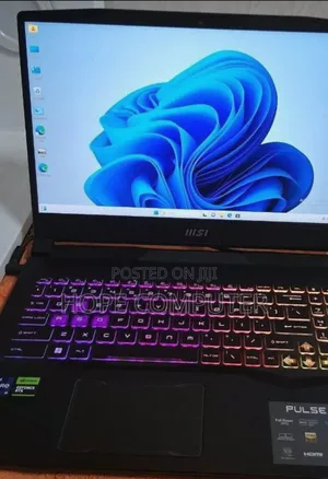 New Laptop MSI Pulse GL66 16GB Intel Core I9 SSD 1T