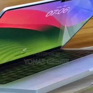 New Laptop Apple MacBook Pro 2023 M3 14-Inch 8GB Apple M3 SSD 512GB