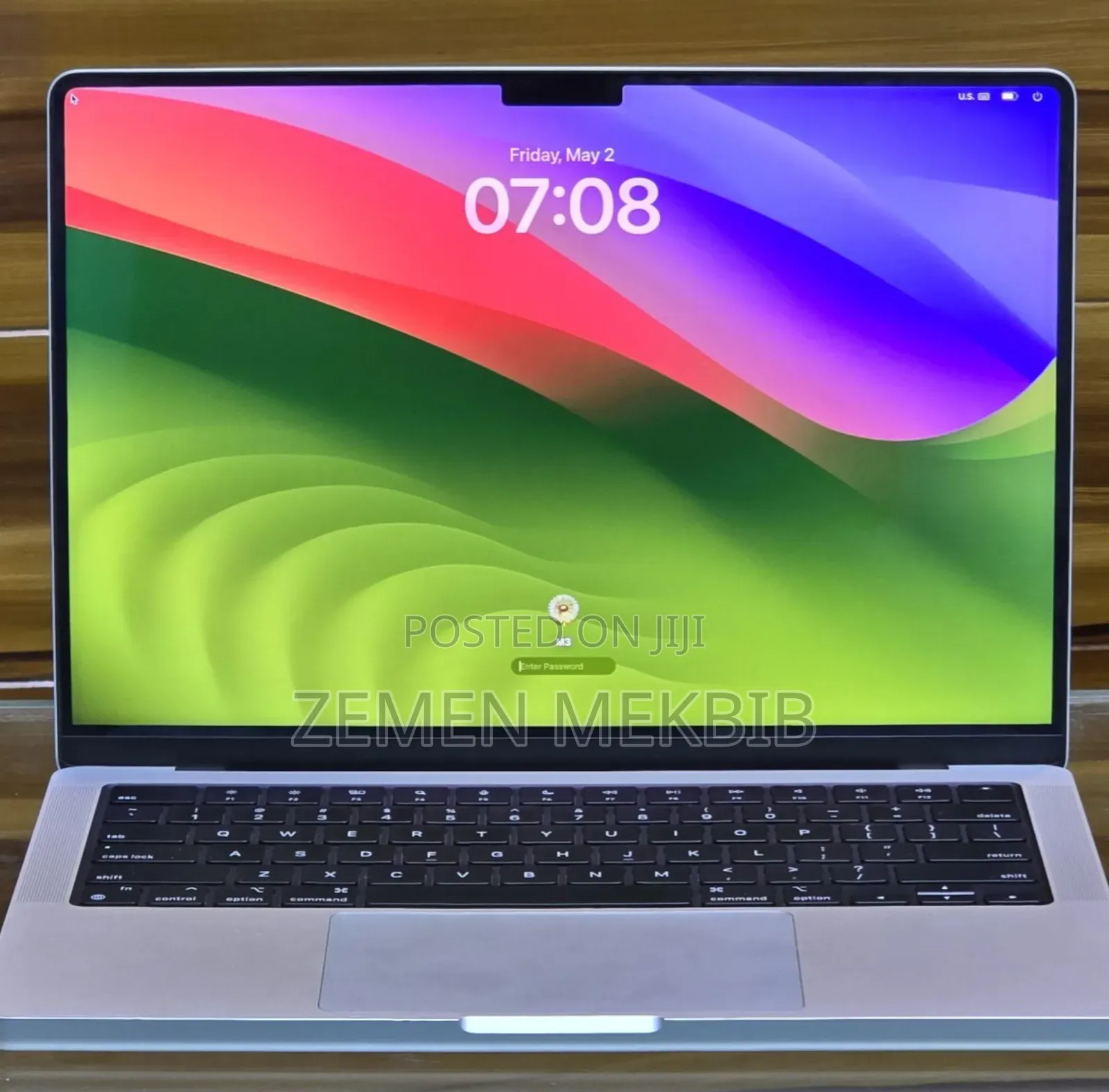 New Laptop Apple MacBook Pro 2023 M3 Pro 14-Inch 16GB SSD 512GB