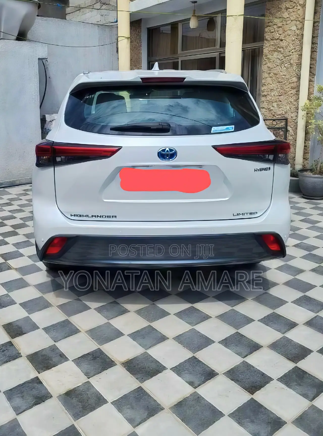 New Toyota Highlander Hybrid 2024 White