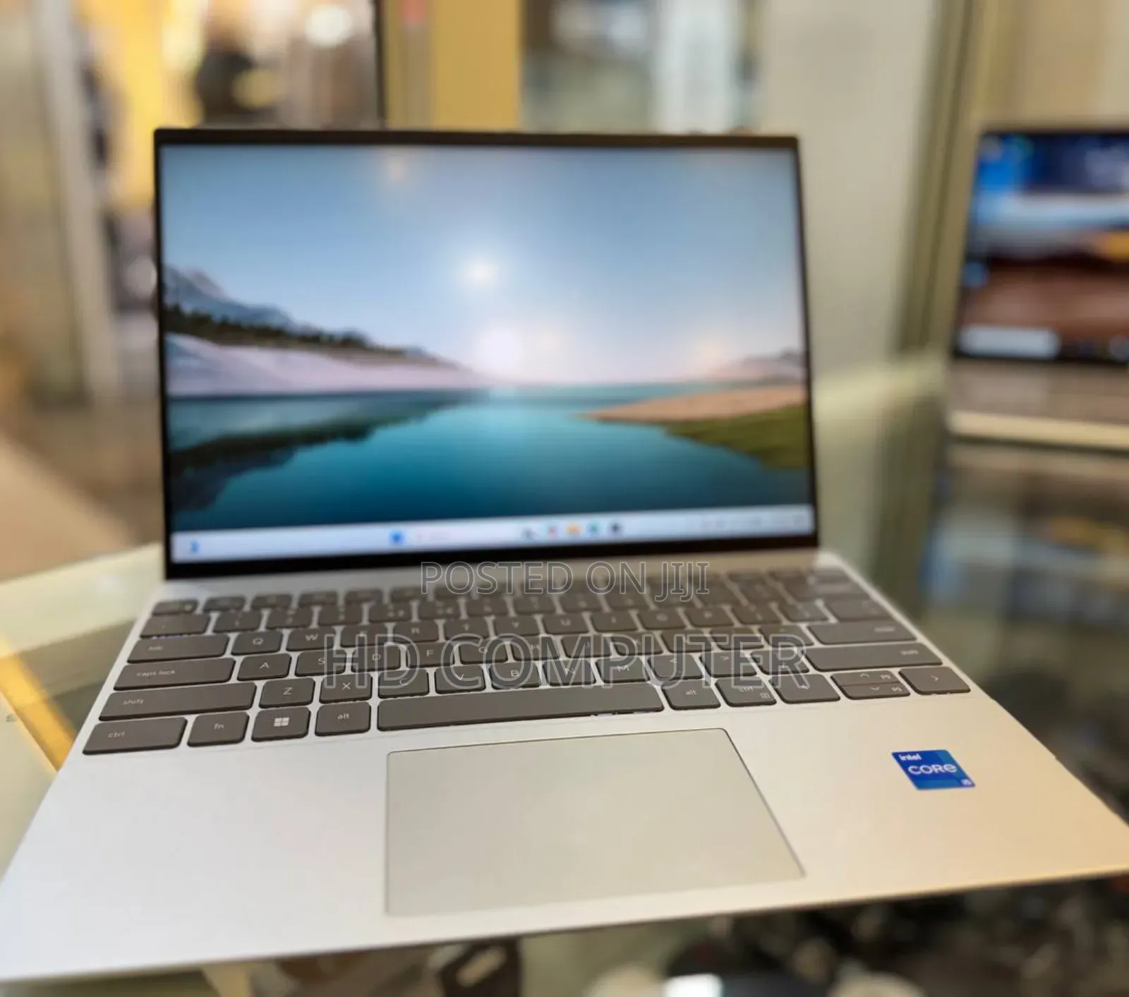 New Laptop Dell Inspiron 13 1318 16GB Intel Core I5 SSD 512GB