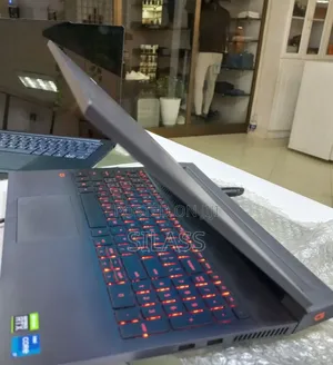 New Laptop Dell G15 5511 16GB Intel Core I7 SSD 512GB