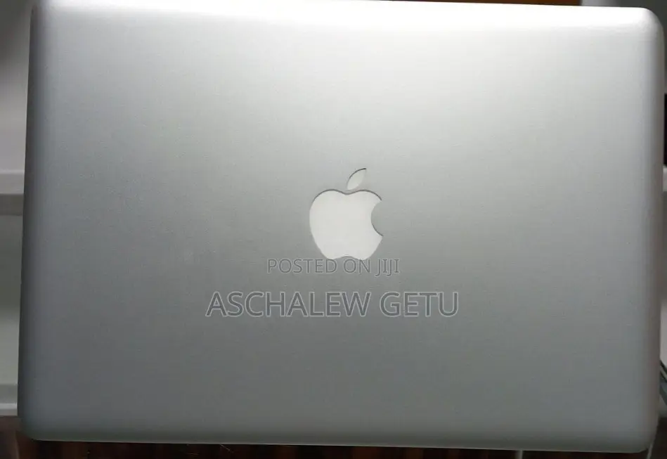New Laptop Apple MacBook 2012 8GB Intel Core I5 HDD 500GB