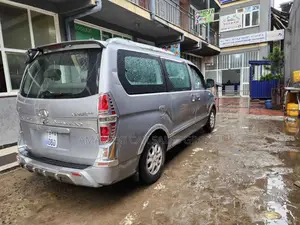 Hyundai Starex 2012 Silver