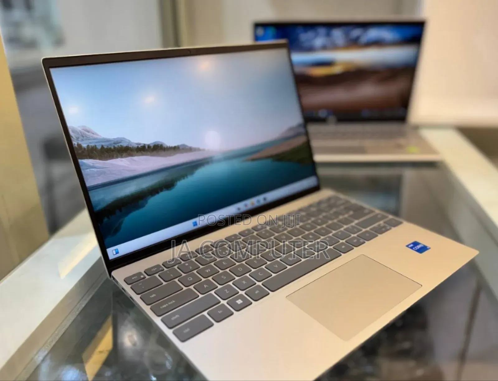 New Laptop Dell Inspiron 15 16GB Intel Core I5 SSD 512GB